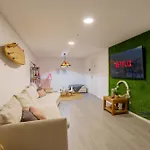 Luxury Chill Villa - Private pool, jacuzzi&exclusive guest experience