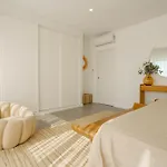 Luxury Chill Villa - Private pool, jacuzzi&exclusive guest experience Santa Barbara (Lisbon)