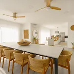 Luxury Chill Villa - Private pool, jacuzzi&exclusive guest experience
