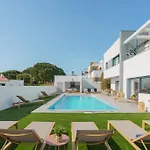 Villa Luxury Chill Villa - Private pool, jacuzzi&exclusive guest experience Santa Barbara (Lisbon)