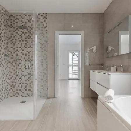 Chill Villa - Luxury villa with jacuzzi&private swimming pool *