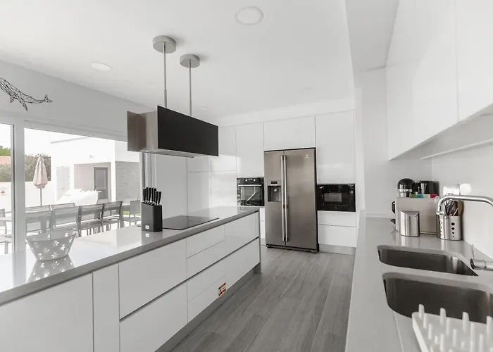 Chill - Luxury With Jacuzzi And Private Swimming Pool Villa Santa Barbara (Lisbon)