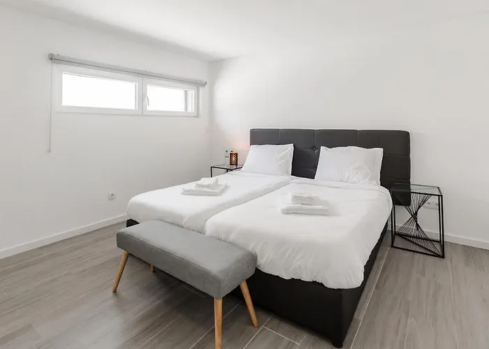 Chill - Luxury With Jacuzzi And Private Swimming Pool Villa Santa Barbara (Lisbon)